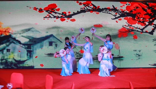 大禹漢光2018年“同心同行，共創(chuàng)未來”主題年會圓滿成功